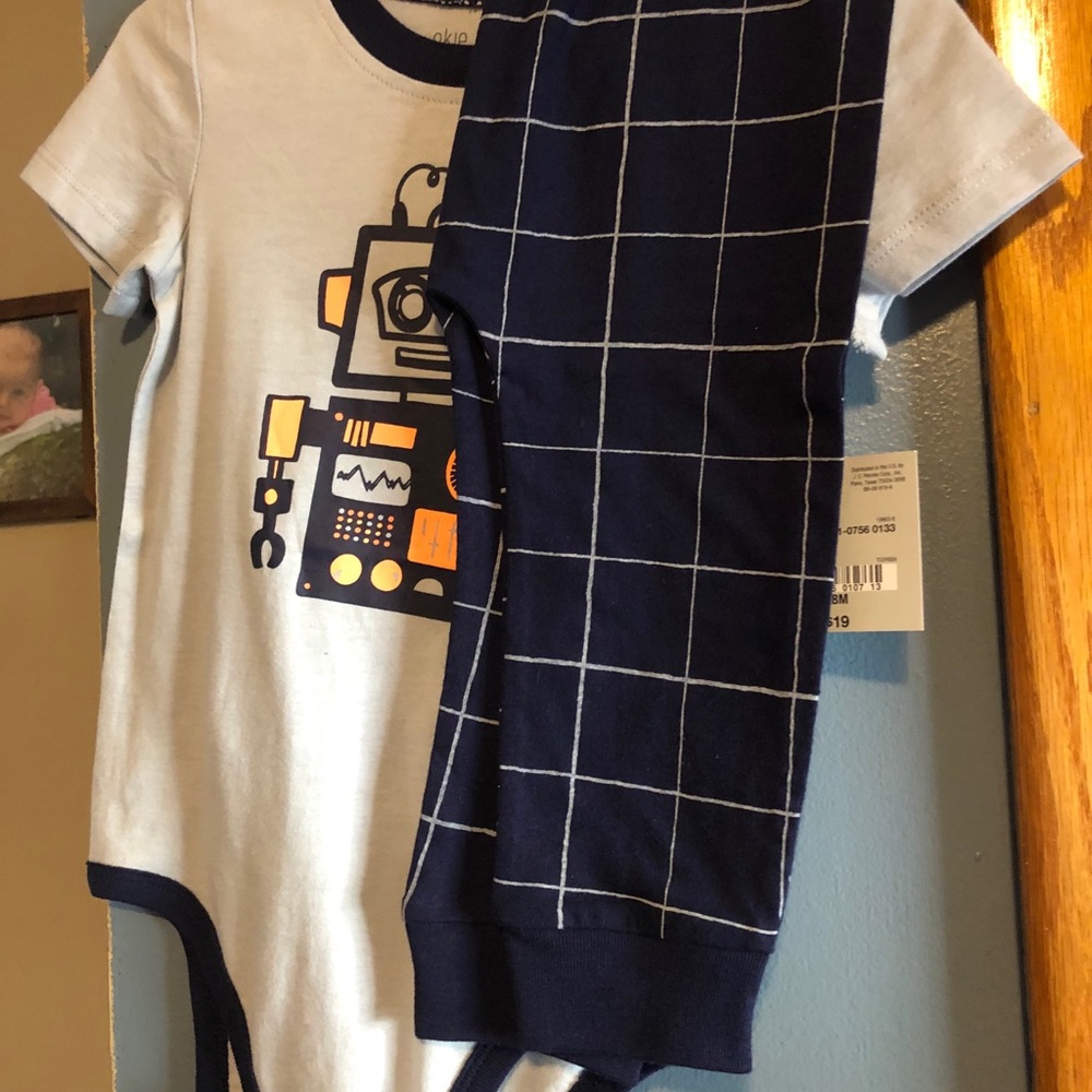 Robot outfit